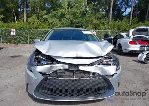 2022 Toyota Corolla Le z USA, uszkodzony, nr VIN 5YFEPMAE1NP296341